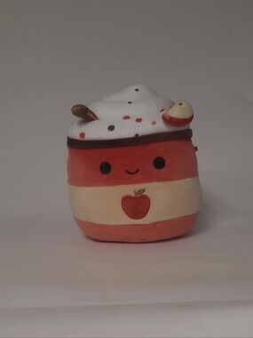 Squishmallows Meade The Apple Cider -Coral & Cream Plush